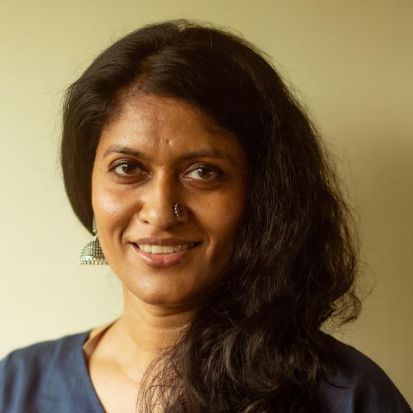 Chithra Jeyaram Headshot