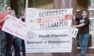 journalist protestors: "Democracy Depends on Journalism"
