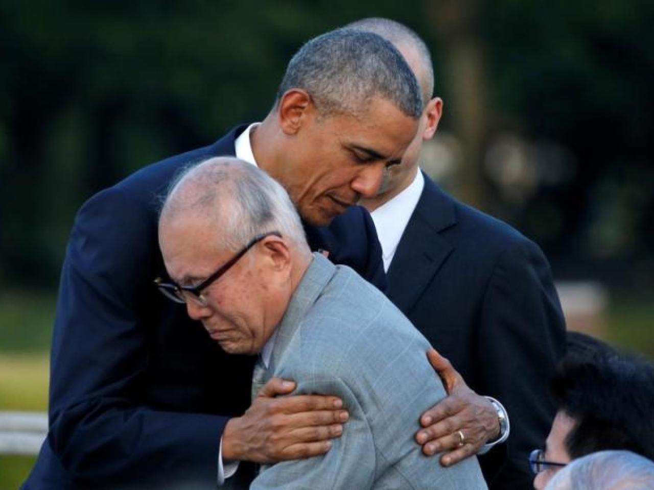 President Obama with atomic bomb survivor Shigeaki Mori.