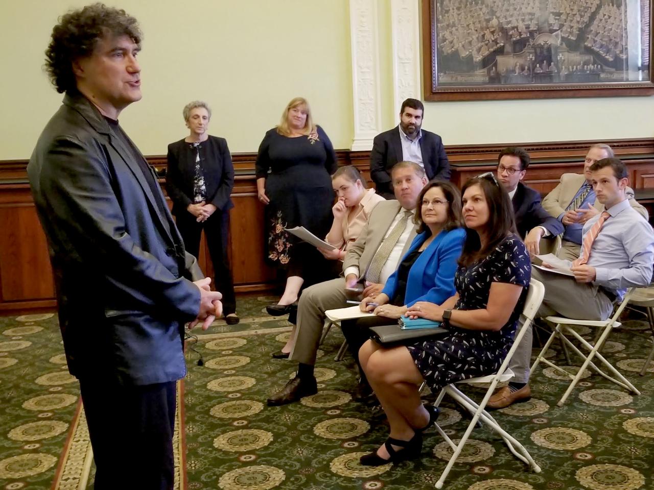 Robbie Leppzer Speaks at MA statehouse.